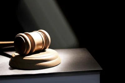 Illustration adjourned - Image 1