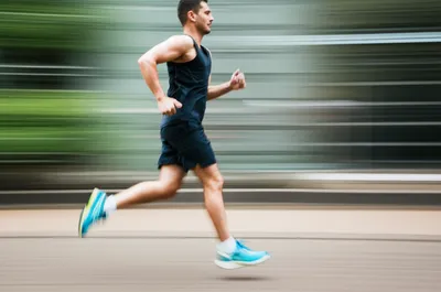 Illustration run - Image 1