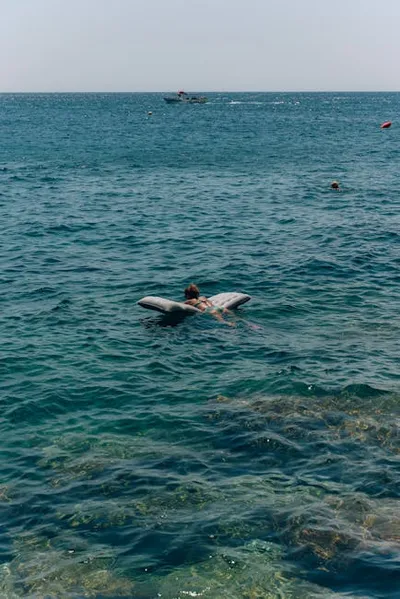 Illustration holidaying - Image 2