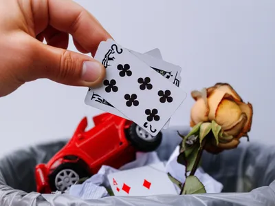 Illustration discard - Image 1