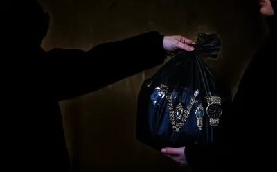 Illustration receive - Image 1