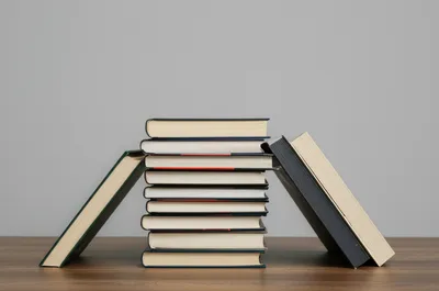 Illustration upset - Image 1