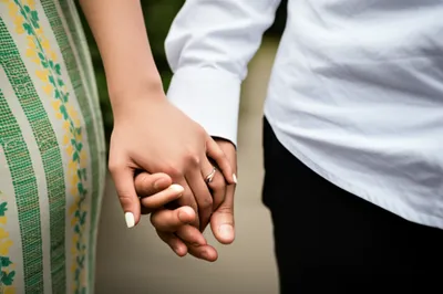 Illustration engaged - Image 1