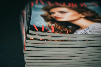 Illustration glossies - Image 1