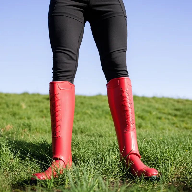 单词"stands"的视觉插图 - 站立， 站着.
