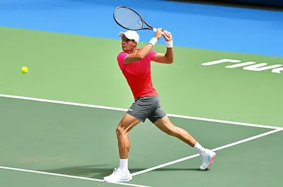 Illustration held - Image 1