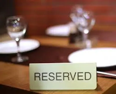 Illustration hold - Image 9