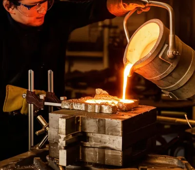 Illustration molder - Image 1