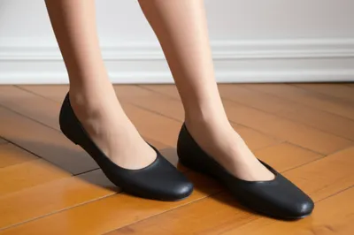 Illustration pumps - Image 1