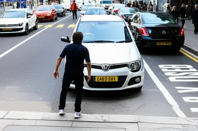 Illustration jaywalk - Image 1