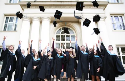 Illustration commence - Image 1