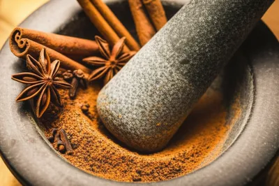 Illustration mulled - Image 1