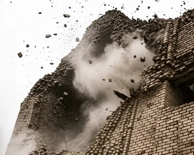 Illustration tear - Image 1