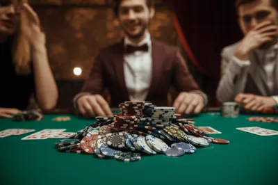 Illustration lap - Image 1