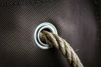 Illustration grommets - Image 1