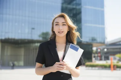 Illustration freshers - Image 1