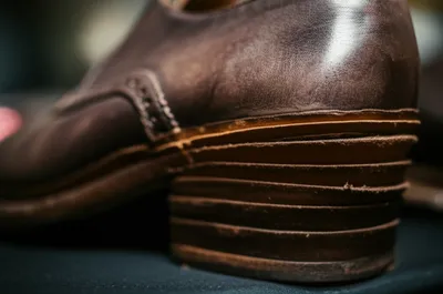 Illustration lifts - Image 1