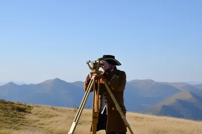 Illustration alidades - Image 1