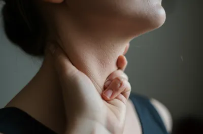 Illustration choker - Image 1