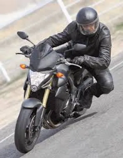 Illustration motorcyclist - Image 2