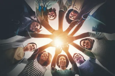 Illustration sisters - Image 1