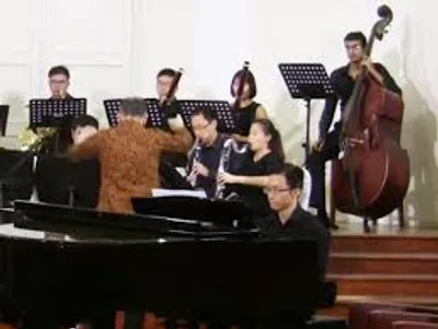 Illustration accompaniment - Image 2