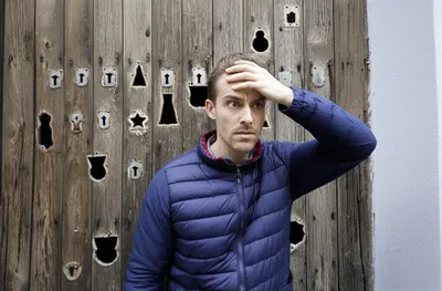 Illustration confounds - Image 1