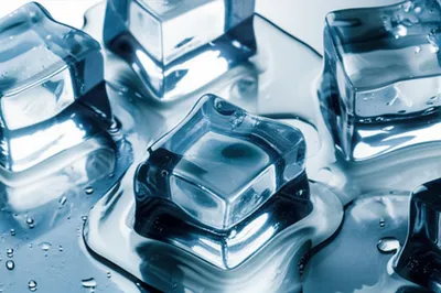 Illustration melt - Image 1