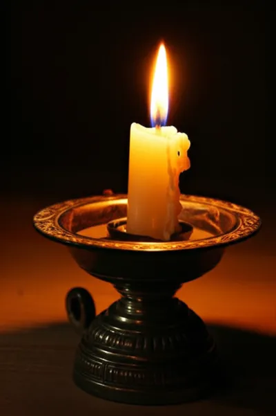 Illustration candleholder