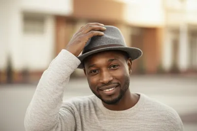 Illustration hat - Image 1