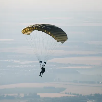 Illustration jumping - Image 1