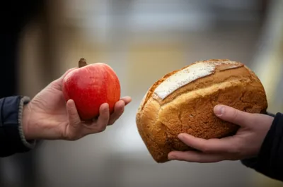 Illustration trading - Image 1