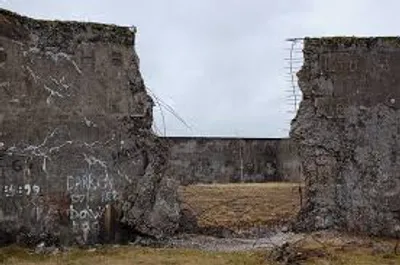 Illustration breach - Image 2