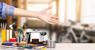 Illustration loans - Image 1