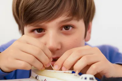 Illustration gluing - Image 1