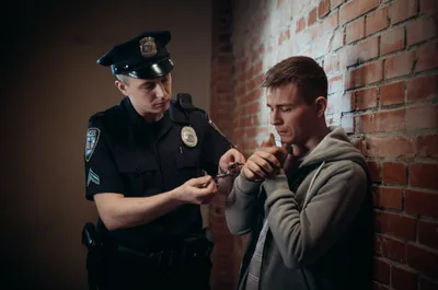 Illustration bust - Image 1