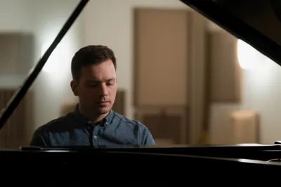 Illustration goes - Image 1