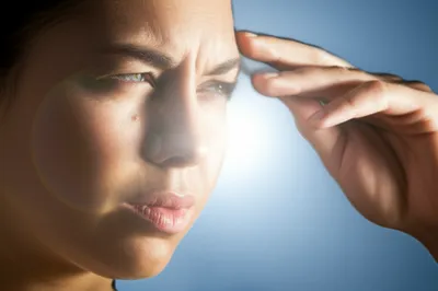 Illustration squint - Image 1