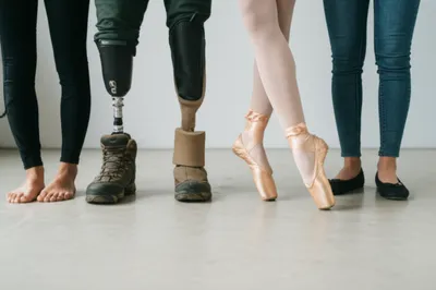 Illustration footed - Image 1