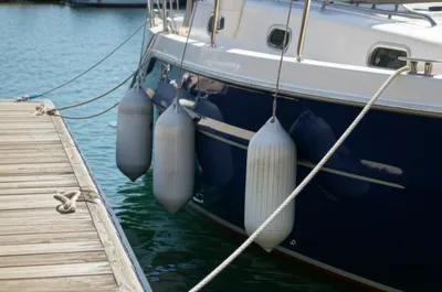 Illustration fender - Image 1