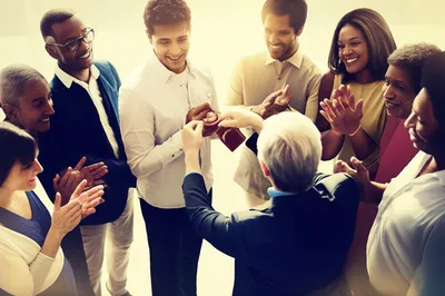 Illustration recognizing - Image 1