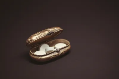 Illustration button - Image 1