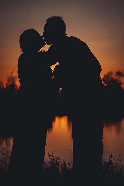 Illustration endearingly - Image 2