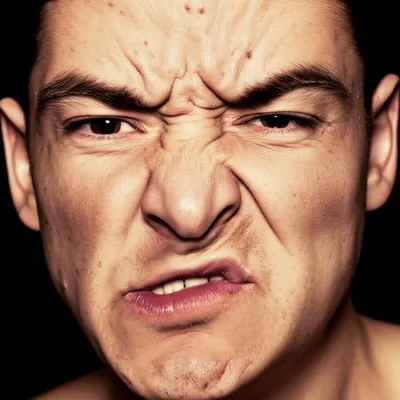 Illustration grimaced - Image 1