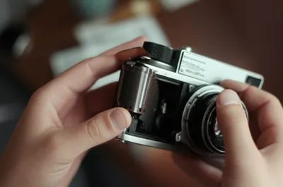 Illustration loading - Image 1