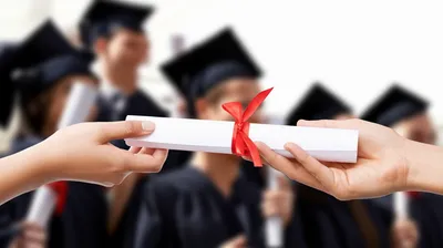 Illustration certifications - Image 1