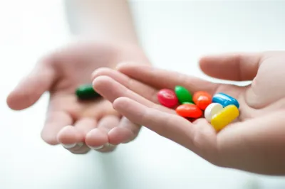 Illustration pills - Image 1