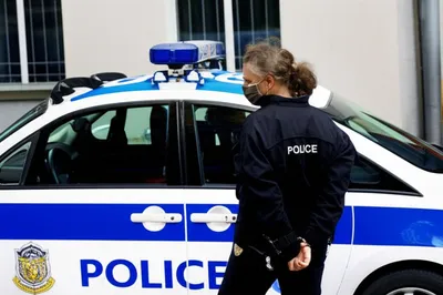 Illustration arrestee - Image 1