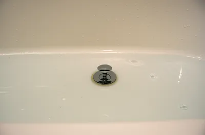 Illustration plughole - Image 1