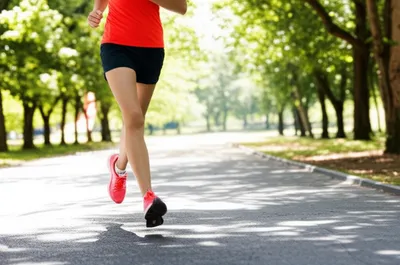 Illustration joggers - Image 1